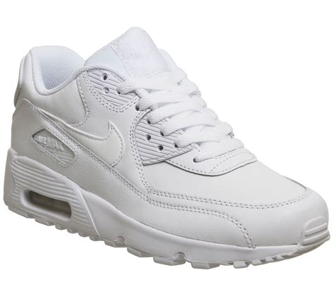 nike air max weiß damen angezogen|air max shoes for women.